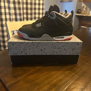Air Jordan 4 Bred “Reimagined” Size: 10.5